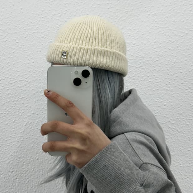 오베이 화이트 숏비니