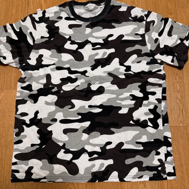 Fethc sunday 반팔티