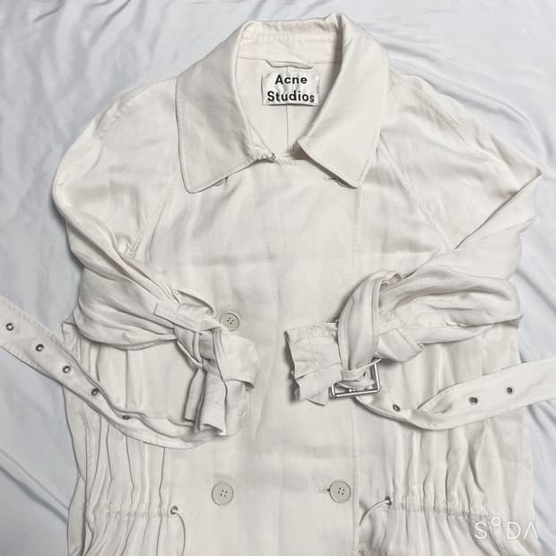 아크네 스튜디오 벨티드 트렌치 코트 아이보리 34