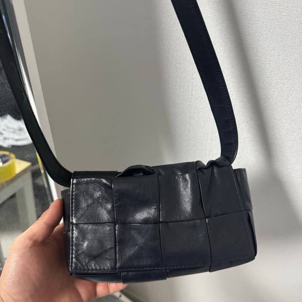 보테가베네타 카세트백 