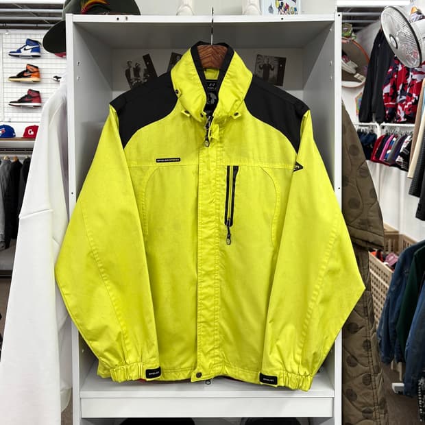 (M) 빈티지 등산용 바람막이 자켓