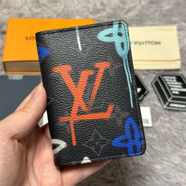 [한정판] 루이비통 이클립스 라이츠 오거나이저 카드지갑 멀티컬러