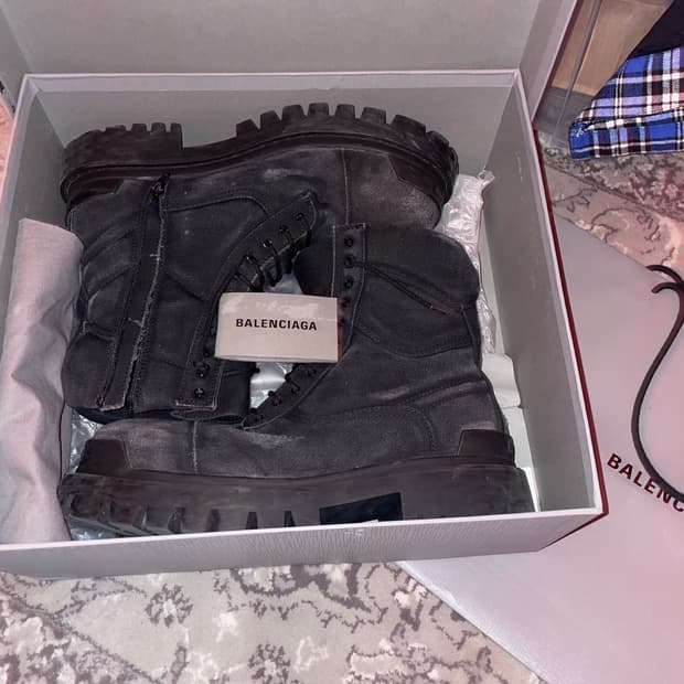 (45) Balenciaga Strike Boots