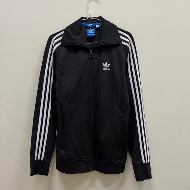 아디다스 유로파 블랙 트랙탑 져지