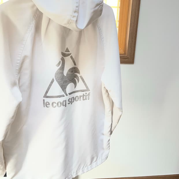 르꼬끄 스포르티브 화이트 바람막이