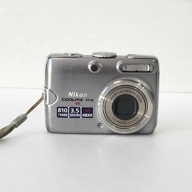 니콘 쿨픽스 p4 한글지원 디카 카메라 빈티지 니콘p4