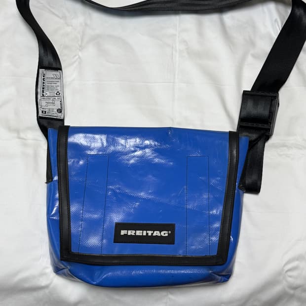프라이탁 F11 라씨 올블루