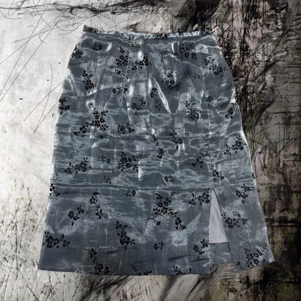 Oriental satin skirt