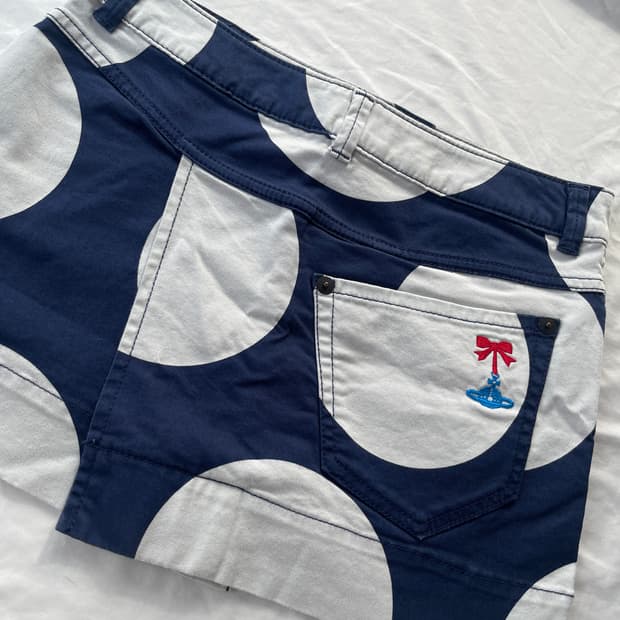 비비안 웨스트우드 땡땡이 물방울 도트 리본 오알비 자수 미니 스커트 치마