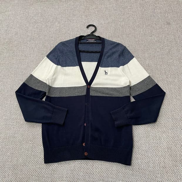 헤지스 니트가디건 6585