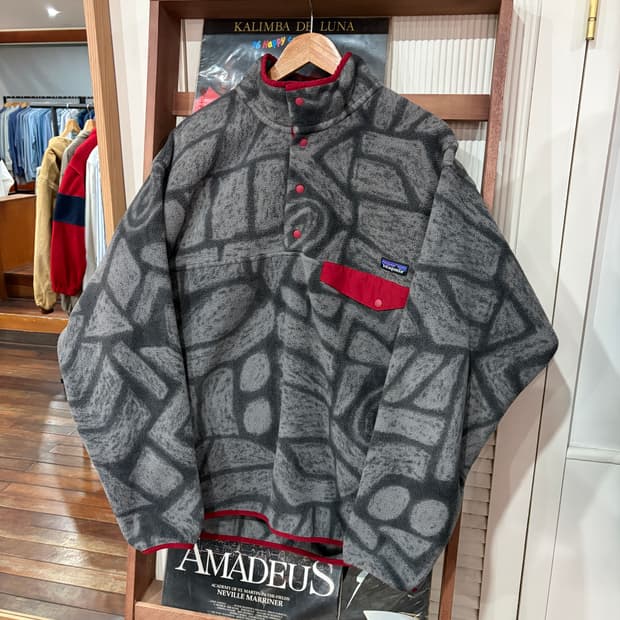 J28 파타고니아 신칠라 아즈텍 스냅티 플리스 XL