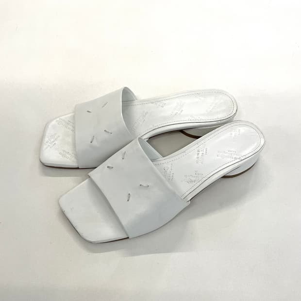 메종 마르지엘라 스티치 레더 뮬