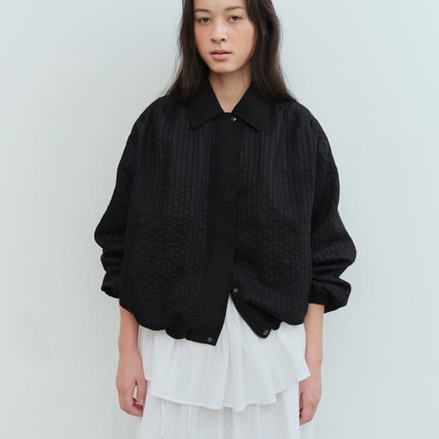 모한 [앨리스펑크 PICK] TVS STRIPE COLLAR BOMBER