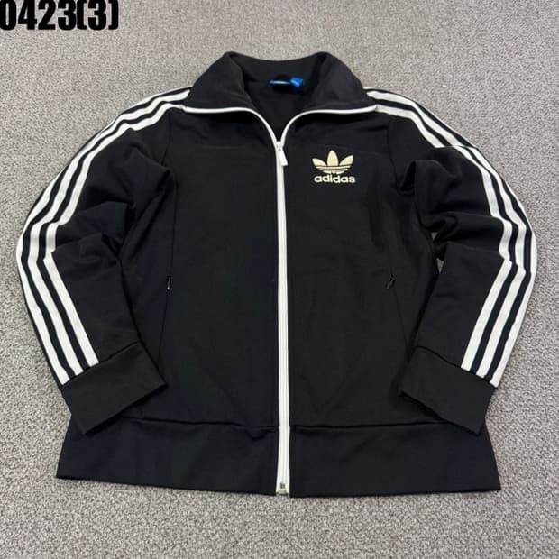 아디다스 유로파