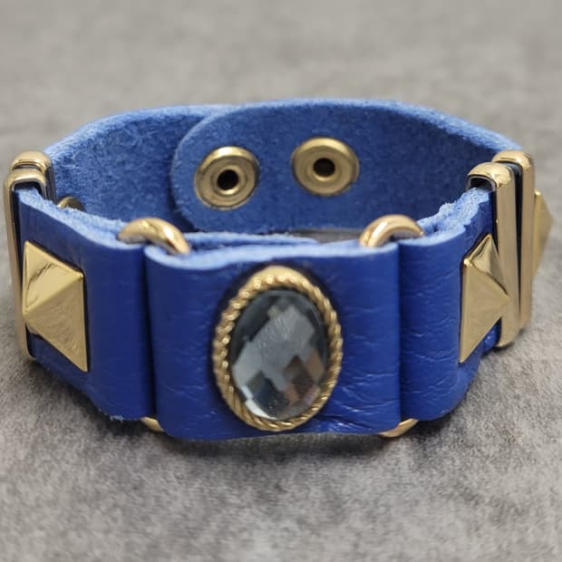 stud leather bracelet