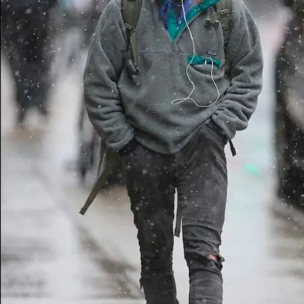 파타고니아 신칠라 니켈 누보그린 색상 M