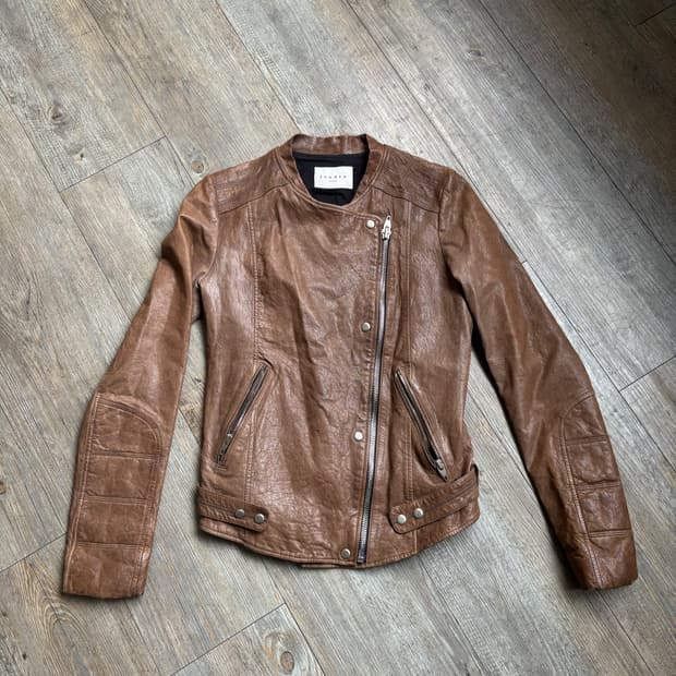 산드로 양가죽 레더 자켓