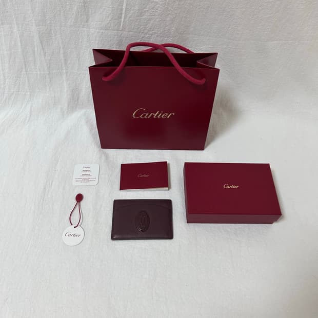 까르띠에 카드지갑 버건디