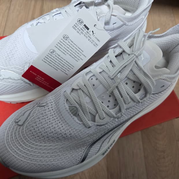 (새상품)푸마 포에버런 나이트로2 와이드 260 팝니다