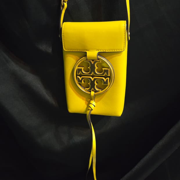 토리버치 밀러 나노 크로스 폰 크로스바디