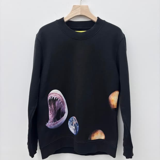 XSTERLING RUBY PATCHES COTTON CREWNECK