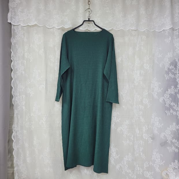 딥그린 플리츠 주름 원피스 