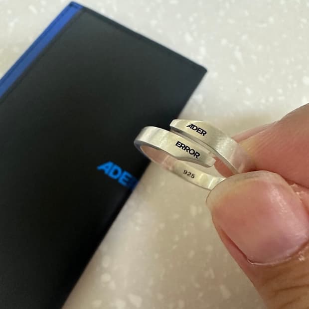 아더에러 10주년 반지 구매합니다