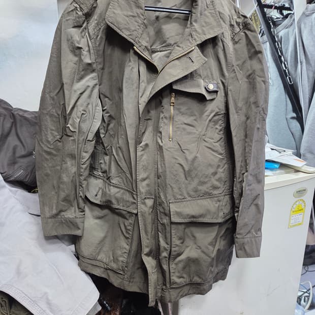 닥스  카키색자켓