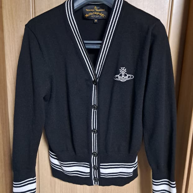 웨스트우드 울 가디건 M 흠집