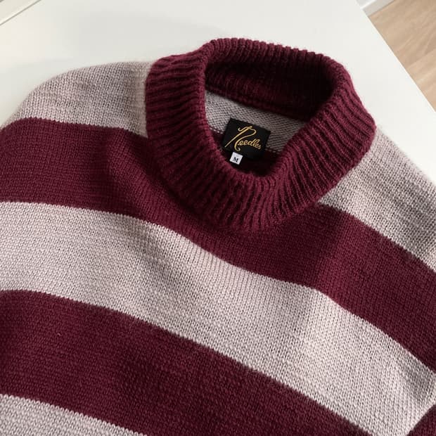 니들스 스트라이프 울 니트 