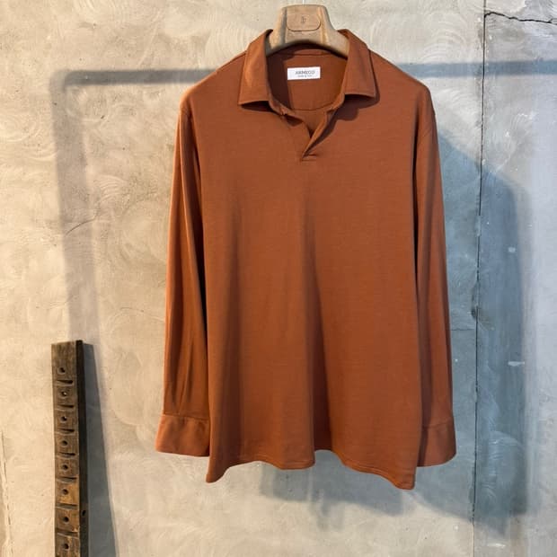 ARMEO.D 오픈칼라넥 셔츠 100