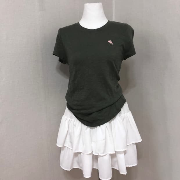 아베크롬비 말차딸기 티셔츠 S