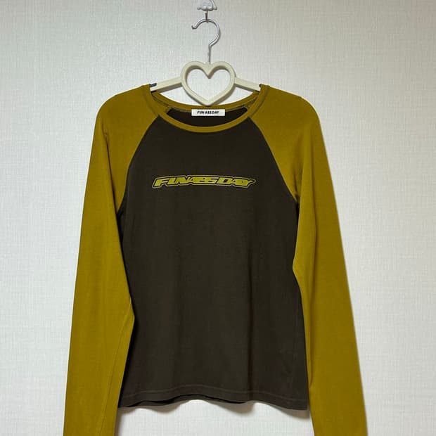 FUNASSDAY 브라운 나그랑 긴팔 티셔츠