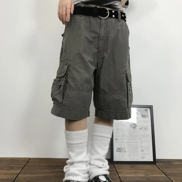 Levis Cargo Shorts Brown Pants