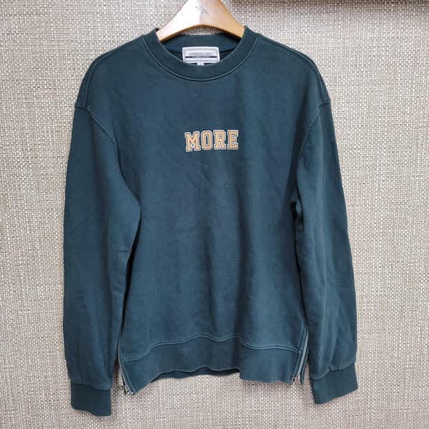 M사이즈 앤더슨벨 맨투맨 