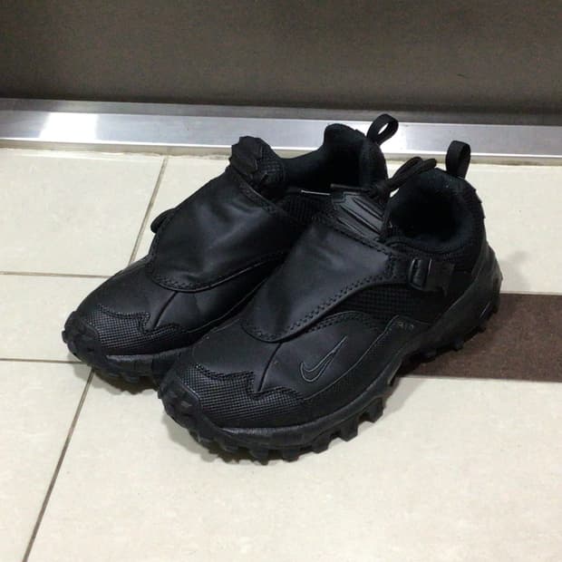 nike ACG phassad black 240