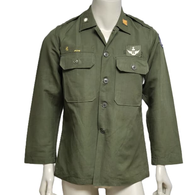 육군 구형 월남전 9사단 공병 소령 민무늬 정글복 전투복 상의 (M)