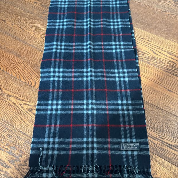 버버리 램스울 목도리 (머플러)