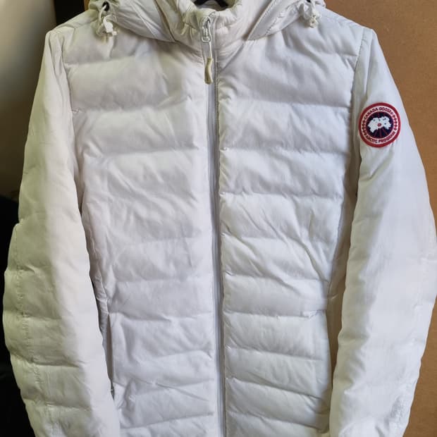 캐나다구스 여성 경량패딩 