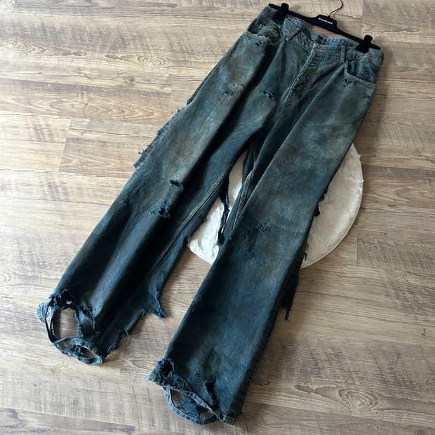 발렌시아가 슈퍼 디스트로이드 데님팬츠