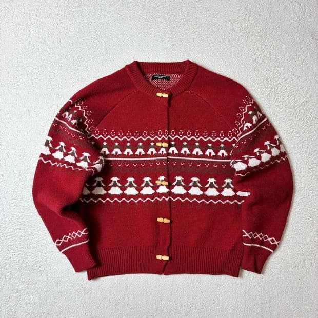 플라스틱아일랜드 25ss 토글 니트 가디건 PN7463