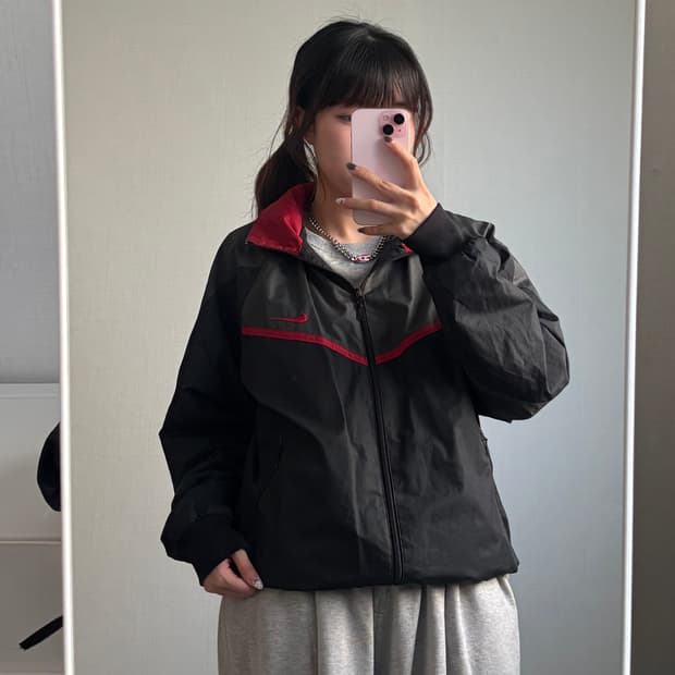 무배)나이키 올드스쿨 바람막이 M