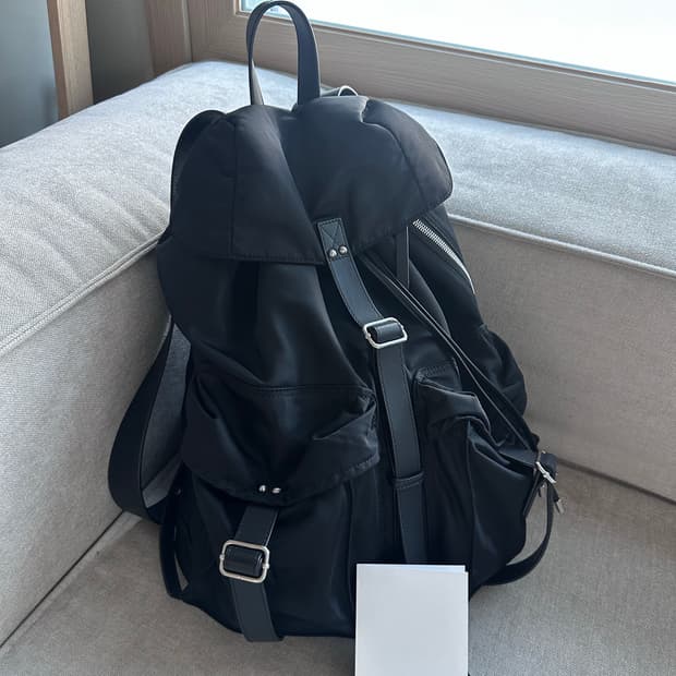 유스 25년 럭색 백팩