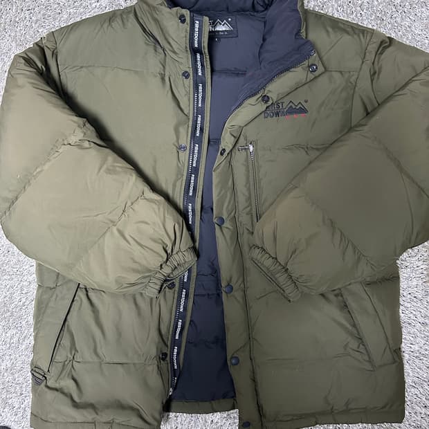 퍼스트다운 패딩 사이즈 105-110