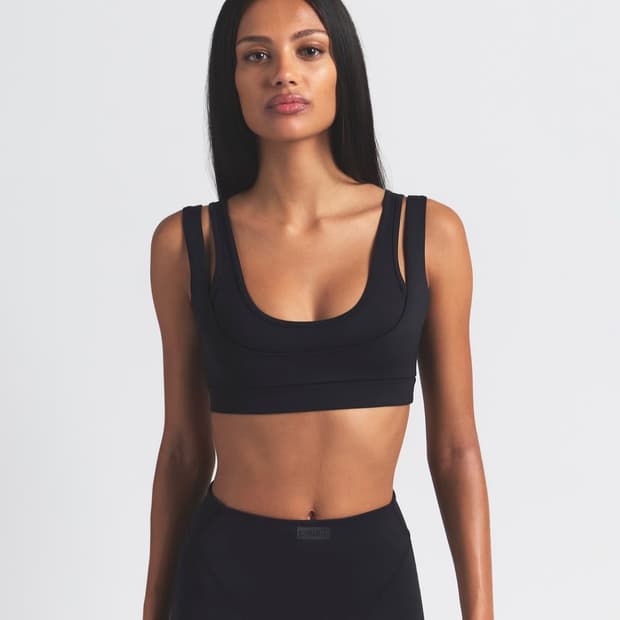 Skims nike 스킴스 나이키 더블 스트랩 스쿱 브라