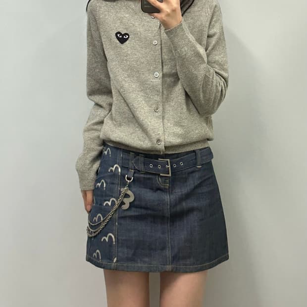 꼼데가르송 블랙와펜 그레이 라운드 니트 가디건