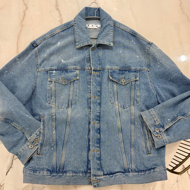 Off white 데님자켓