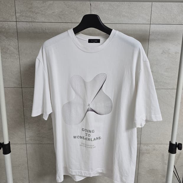 알리스 프린팅 반팔 XL