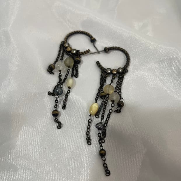oriental long earring