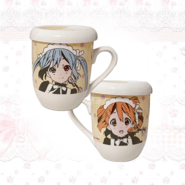 케이온 고전 머그컵 도트 찻잔 아즈사 유이